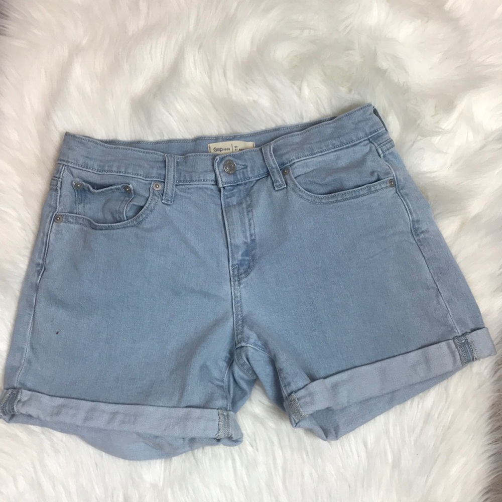 Gap Shorts
